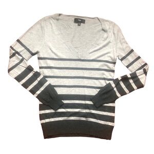 Mossimo deep V neck  striped knit sweater size small